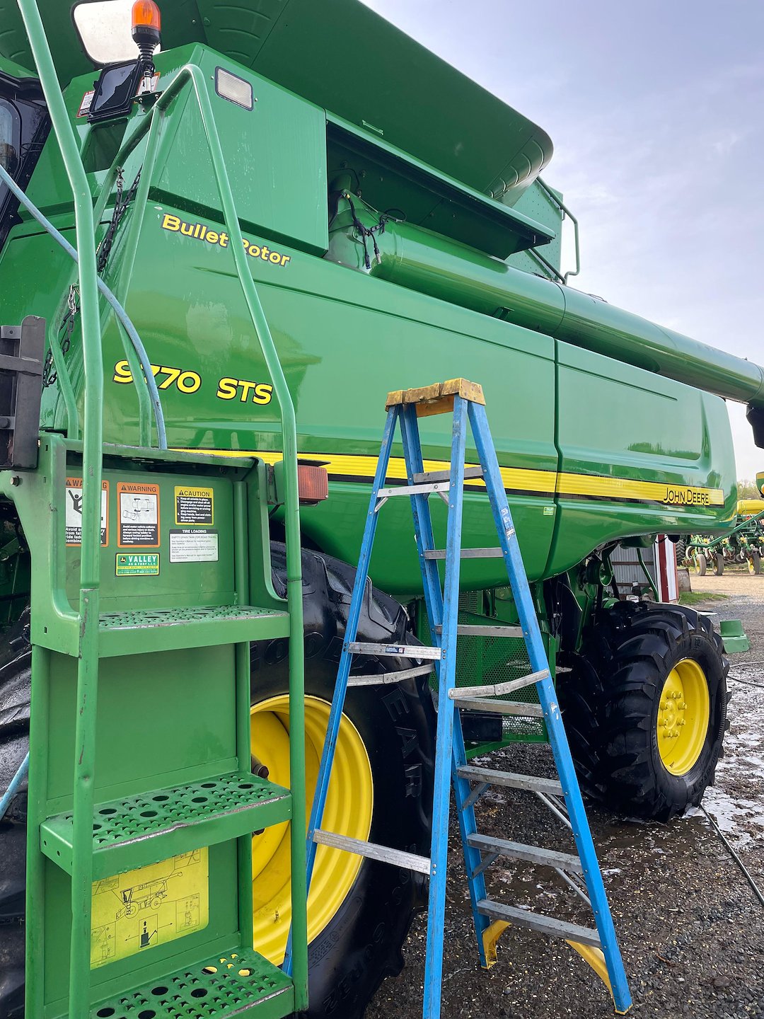 John Deere Combine Cleaning in Central Pennsylvania